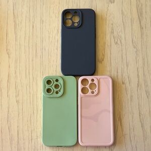 Stylish Phone Case Set - Black, Green, and Pink